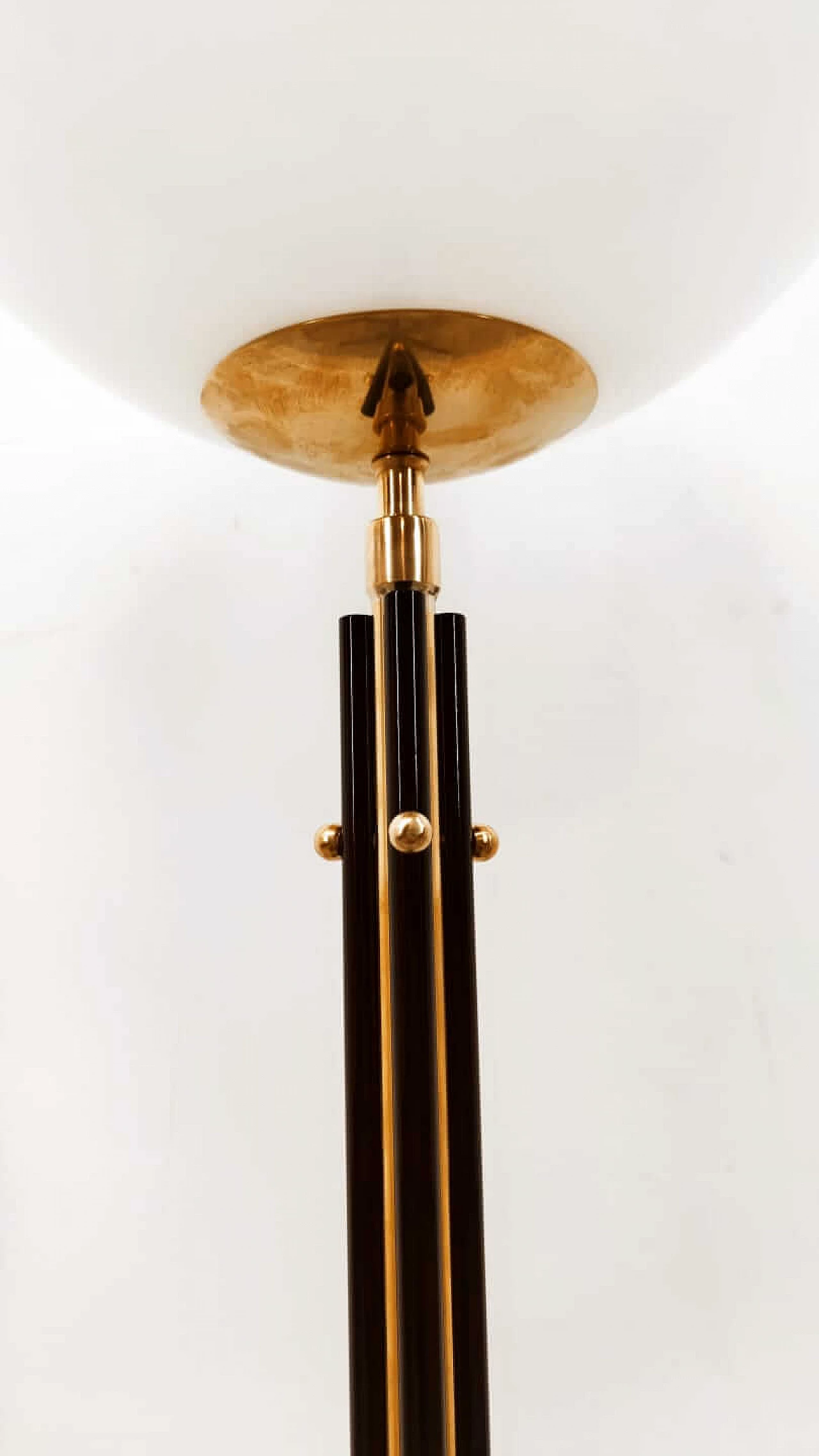 White sphere floor lamp, 1960s 1377876