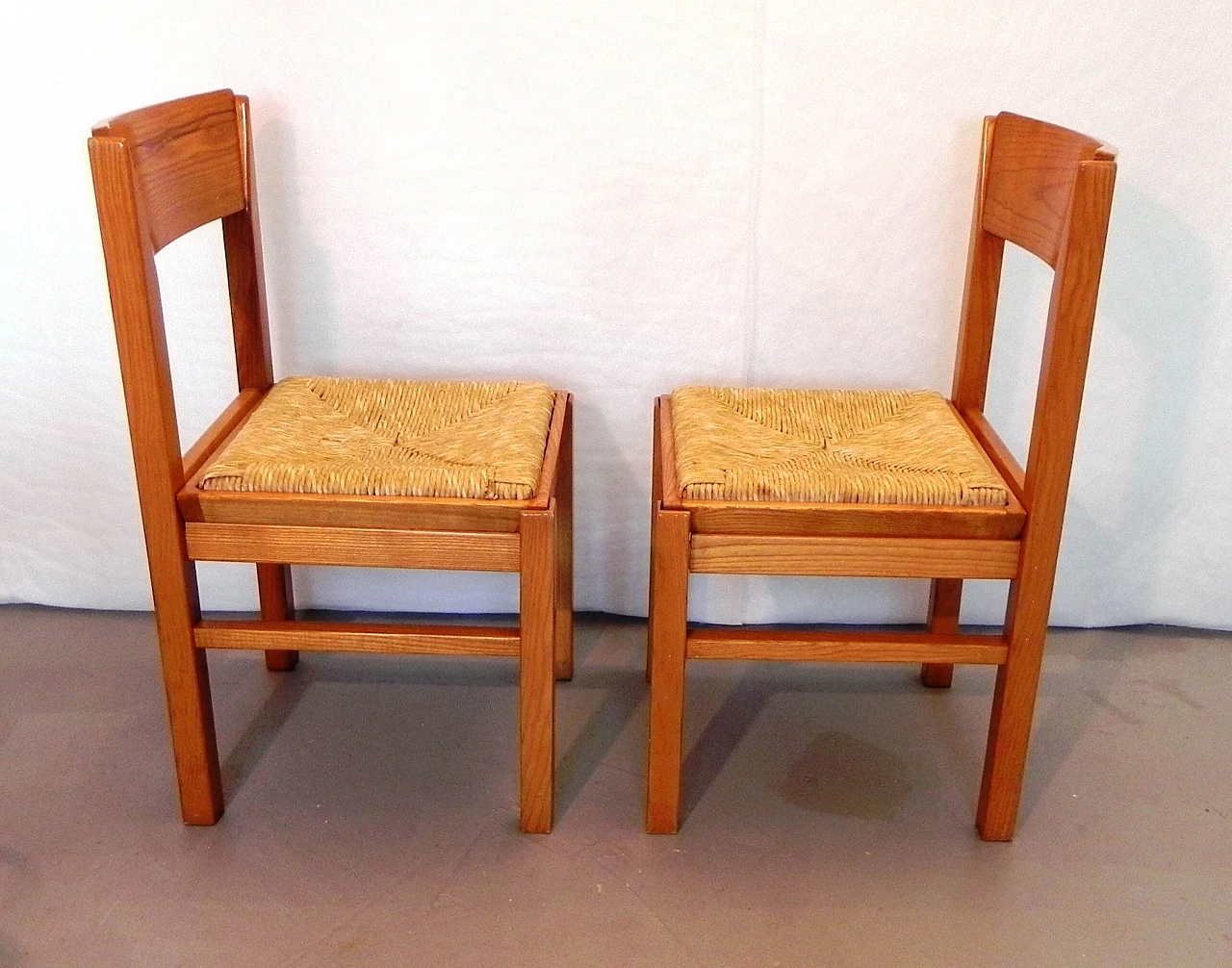 Pair of kitchen chairs in solid lime wood, 1980s 1378082