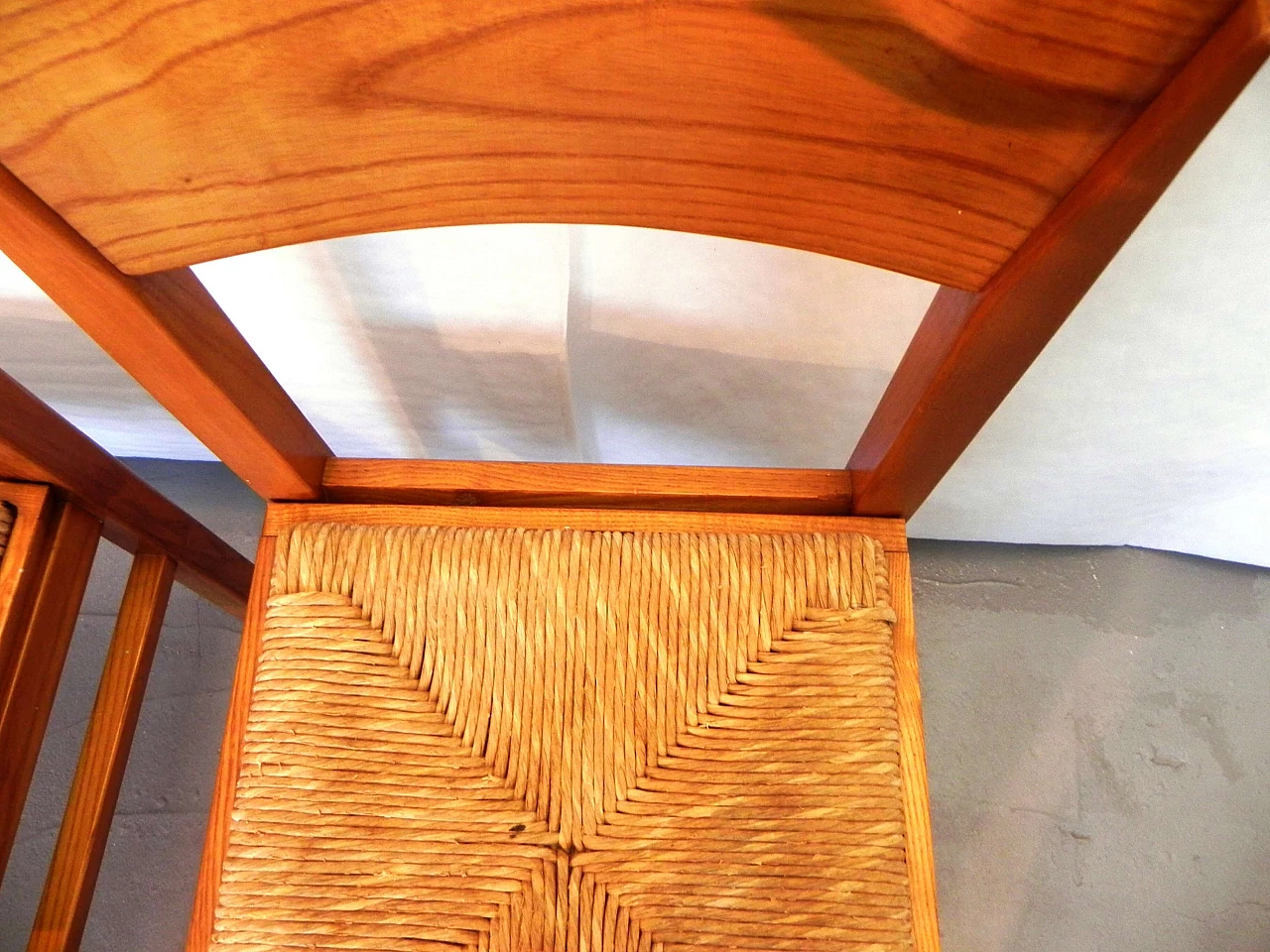 Coppia di sedie da cucina in tiglio massiccio, anni '80 1378087