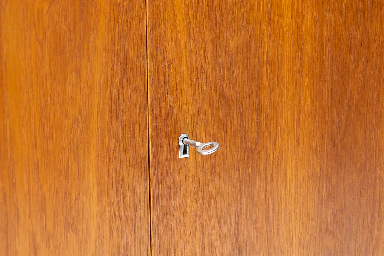 Credenza U-450 di Jiří Jiroutek, anni '60 1378576