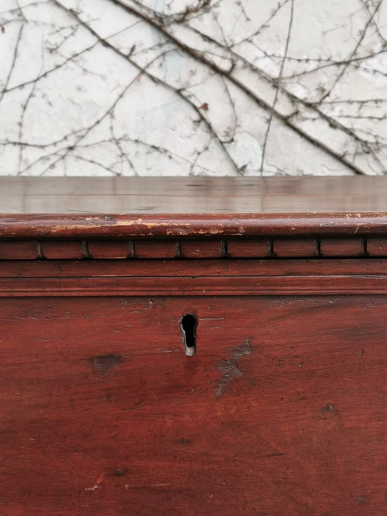 Walnut chest, 19th century 1378997