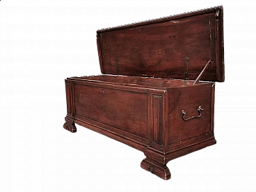 Walnut chest, 19th century