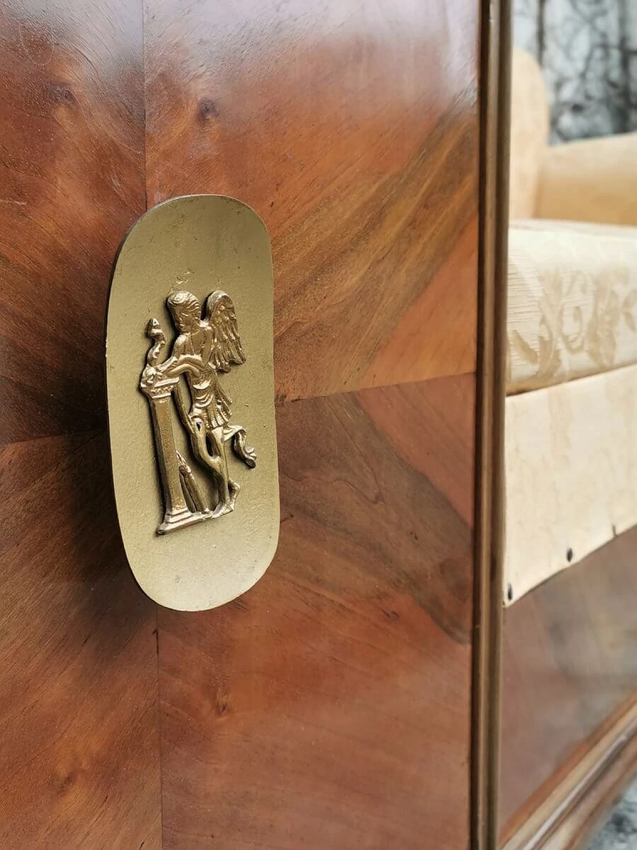 Divano mobile ad ingresso Fratelli Rigamonti con tappezzeria damascata, anni '50 1379036