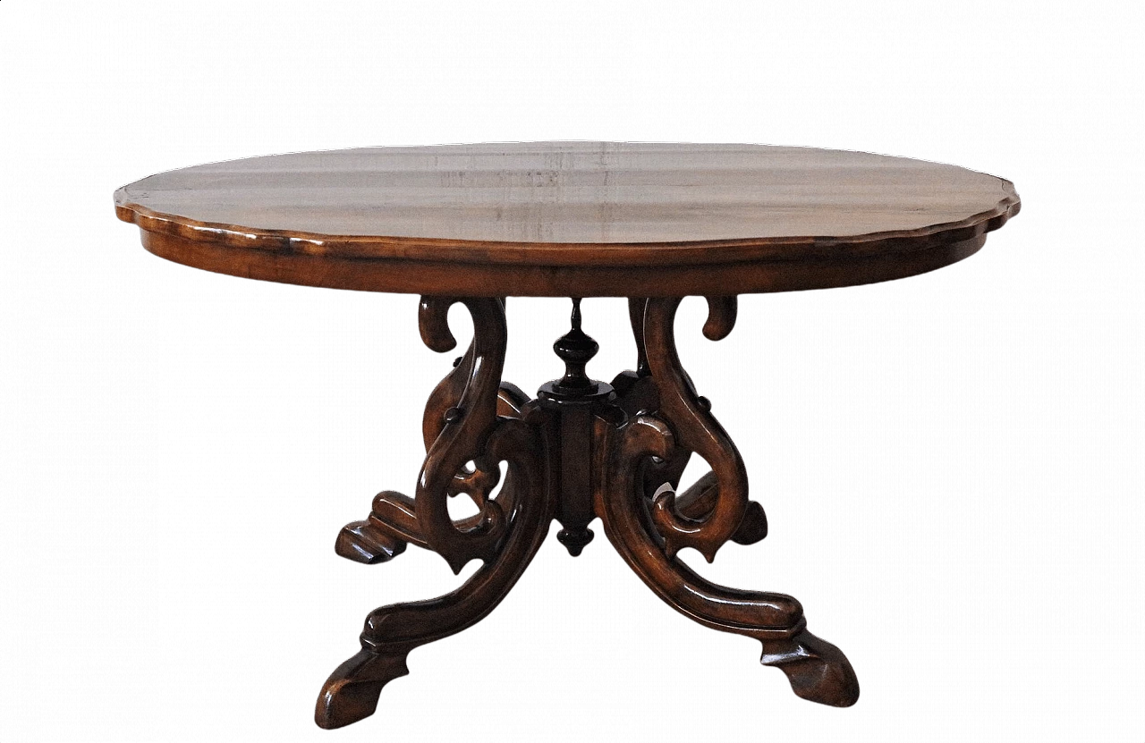 Carved walnut coffee table, 19th century 1379701