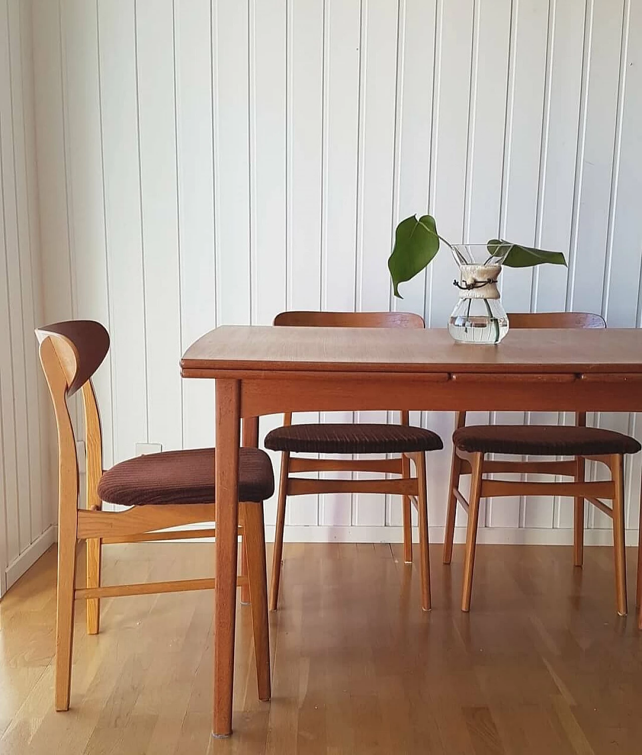 Danish teak extensible table, 60s 1379913