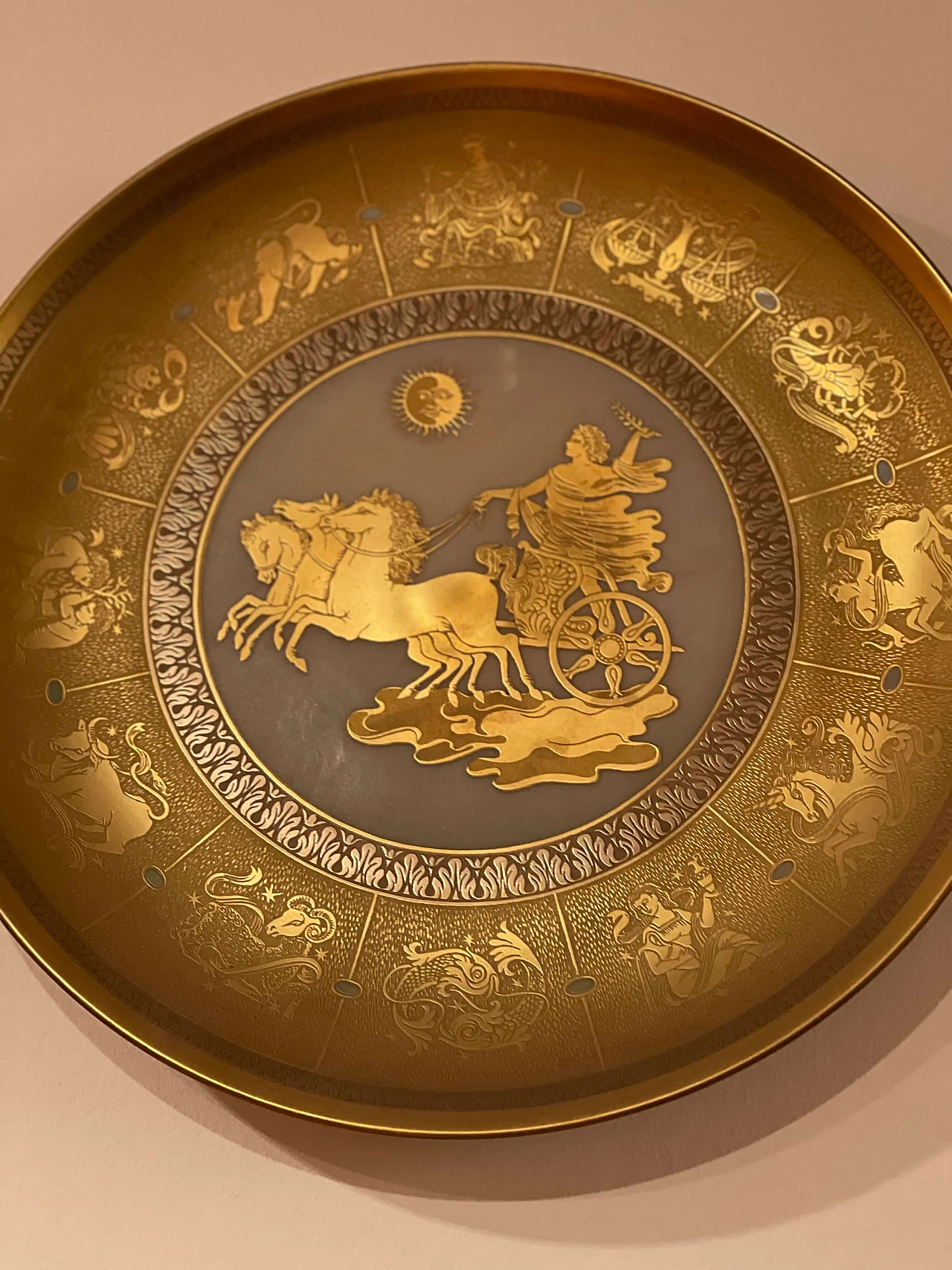 Coppia di piatti in porcellana Notte e Giorno di Arte Morbelli, anni '70 1380310