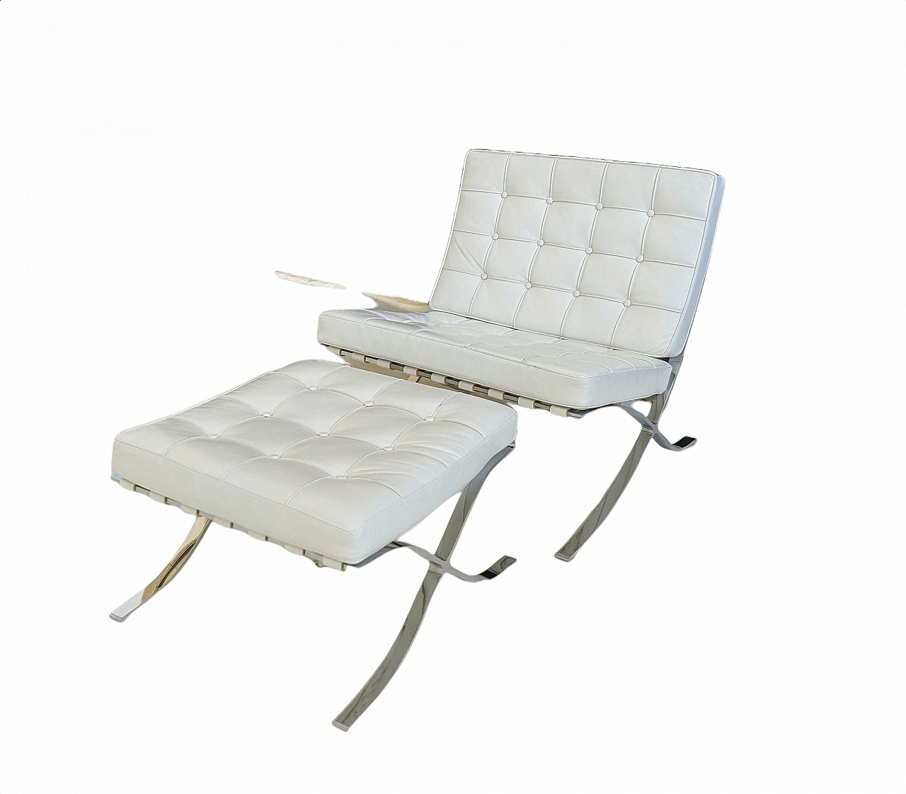 Barcelona armchair in white leather by Ludwig Mies Van Der Rohe for Alivar, 1980s 1380684