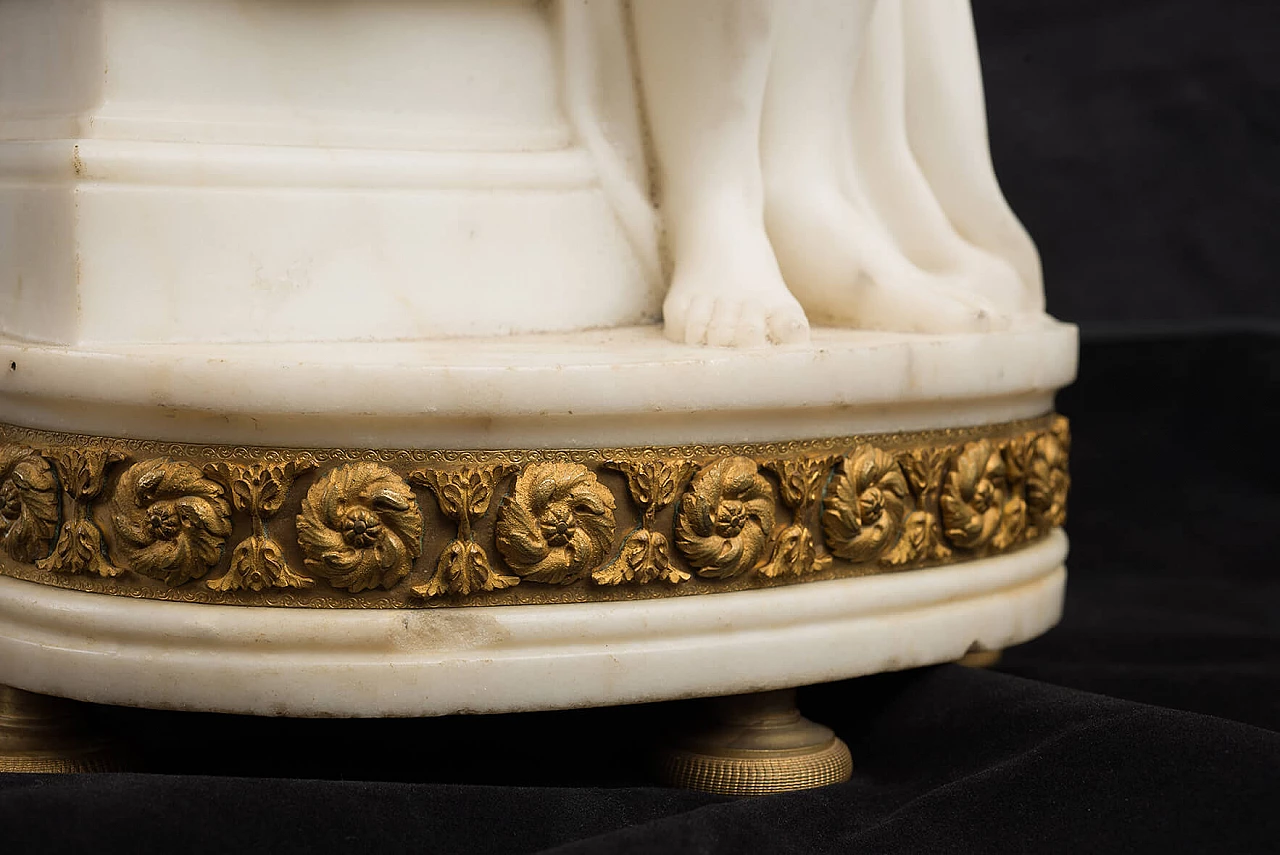 Orologio francese Napoleone III in marmo bianco statuario, '800 1381151
