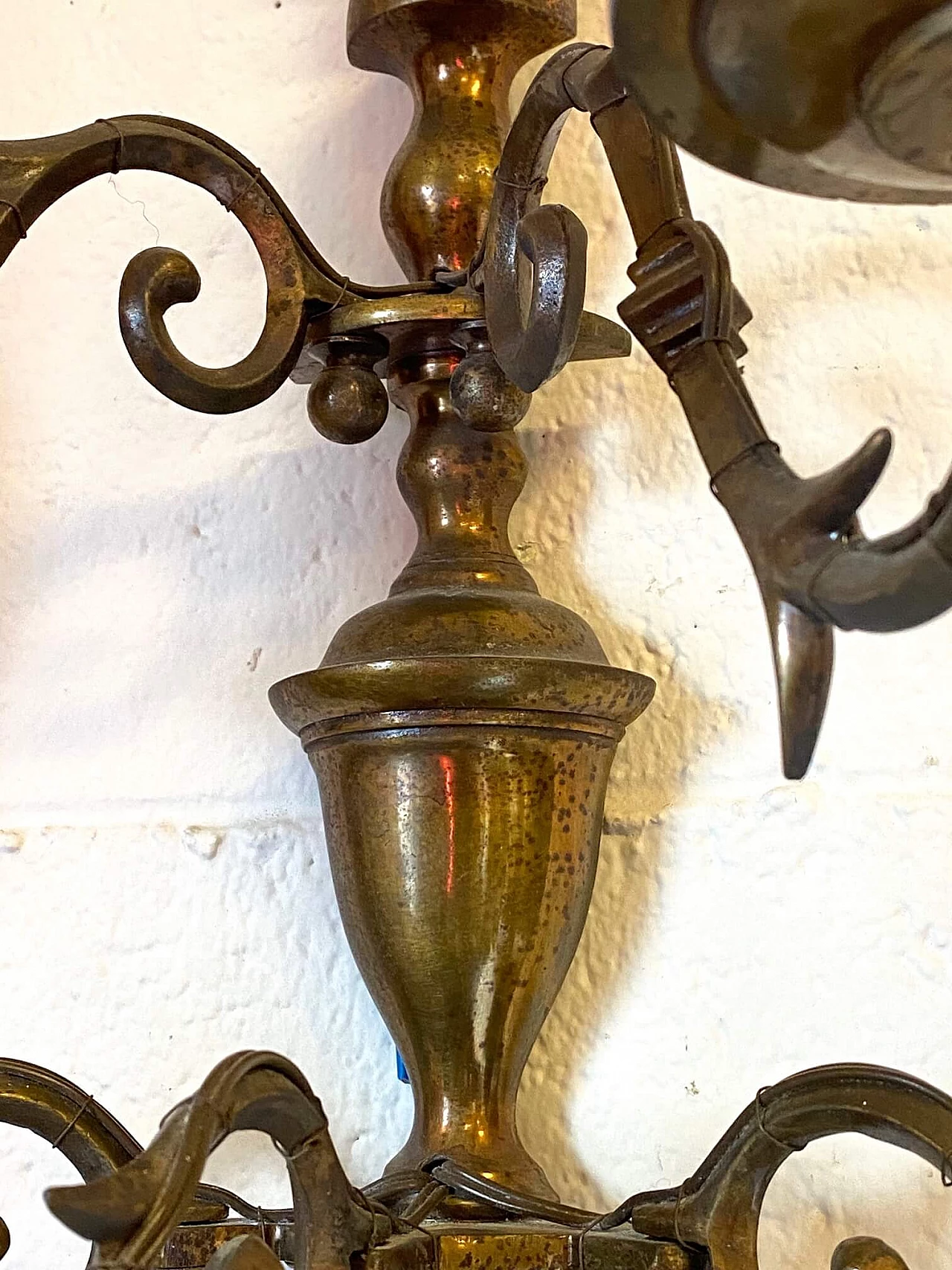 Pair of wall lamps in Flemish style, 40s 1381269
