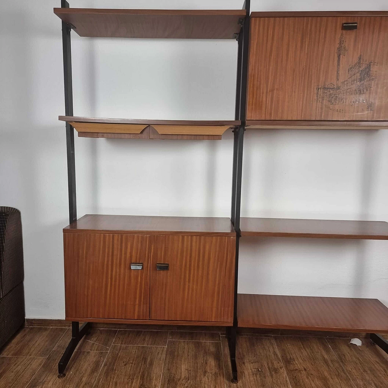 Libreria in metallo nero e legno, anni '60 1381283