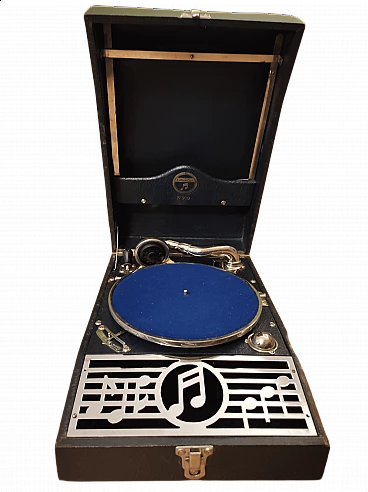 Columbia 900 portable gramophone, 1940s