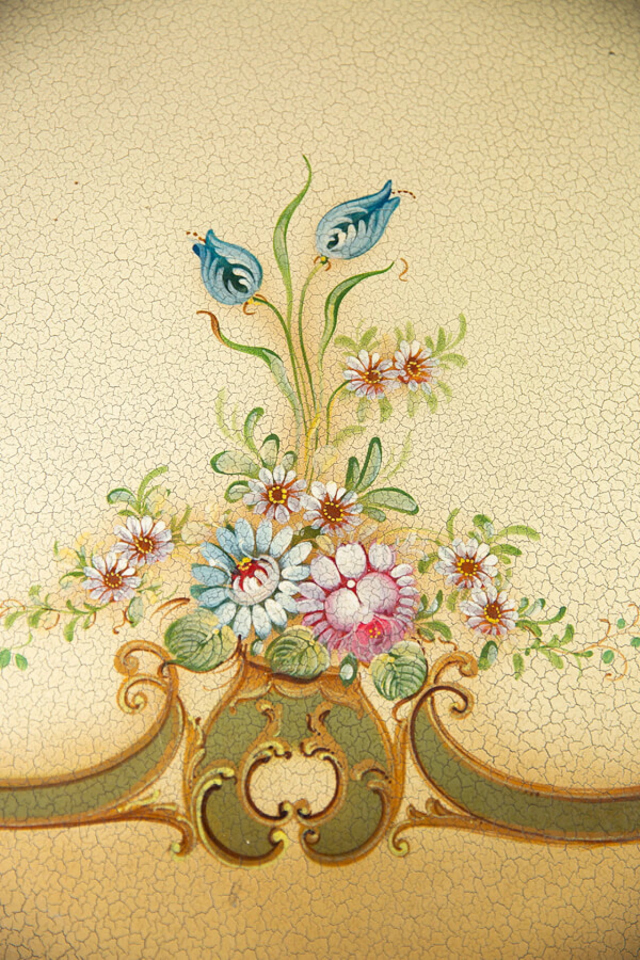 Venetian living room set with round table and 4 chairs, 1960s 1381603