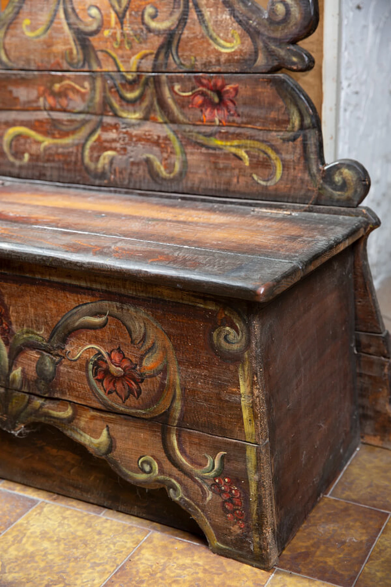 Cassapanca est europea dipinta a mano, anni '60 1381688