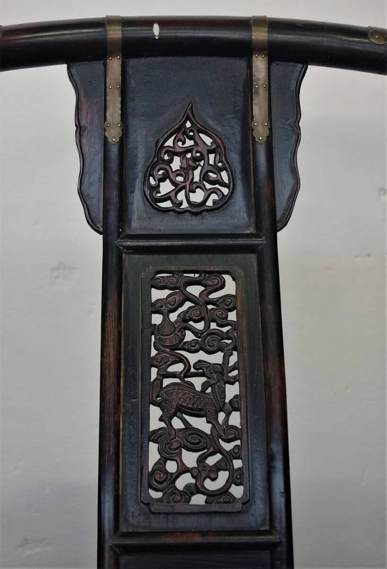 Coppia di sedie pieghevoli in legno e ottone di Ming, anni '20 1382456