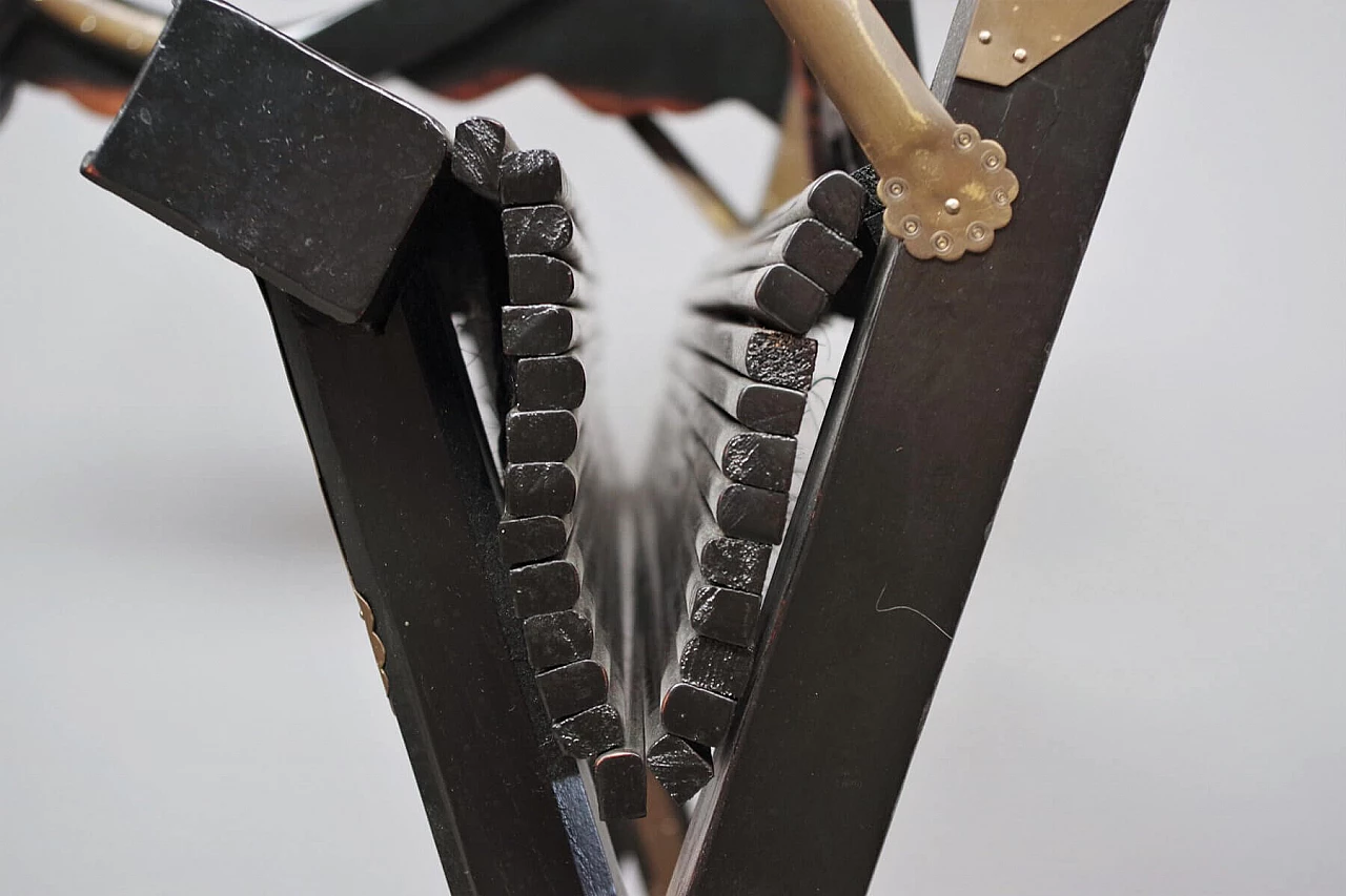 Pair of folding chairs in wood and brass by Ming, 20s 1382464