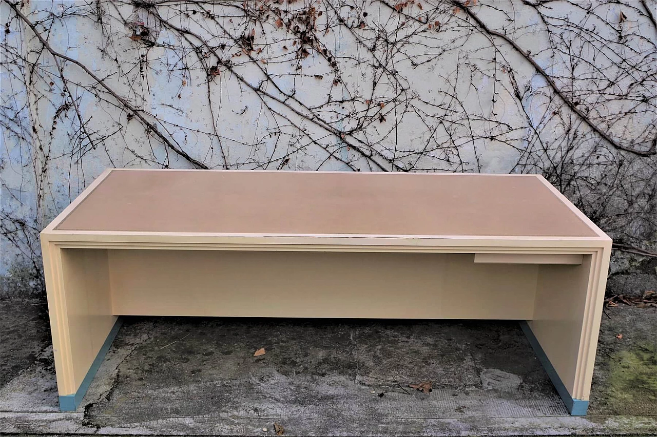 Tavolo da studio medico in legno tamburato con piano in pelle, anni '70 1382703