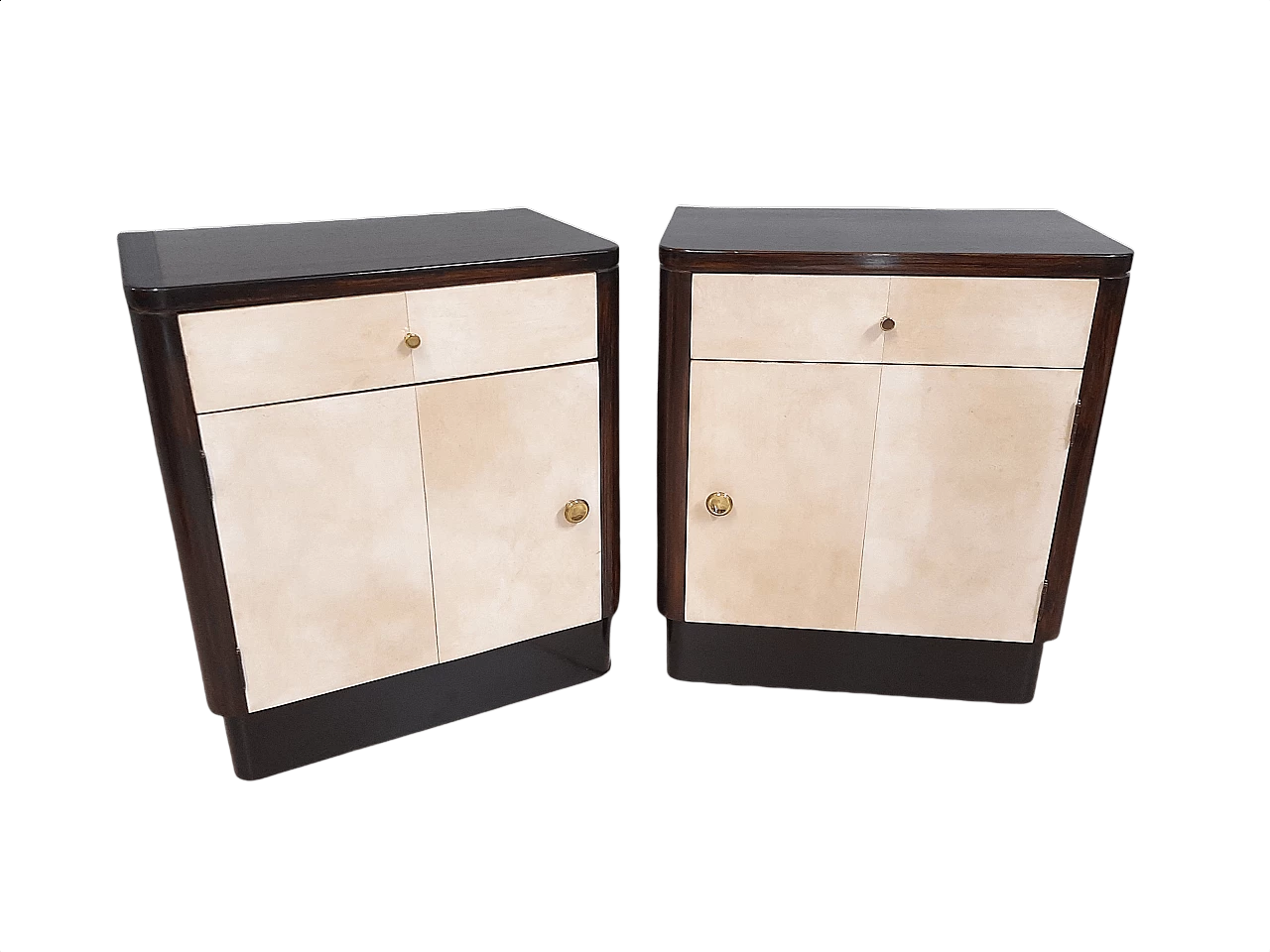 Coppia di comodini Art deco in noce laccato scuro e pergamena, anni '40 1382789
