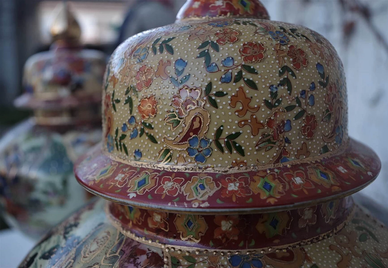 Coppia di vasi in ceramica dipinta a mano, anni '60 1383076