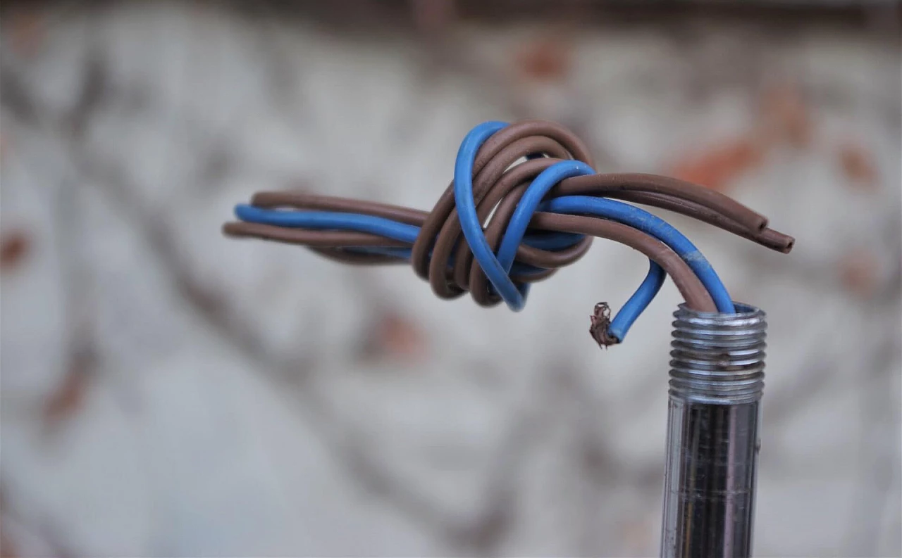 Chandelier in chrome-plated aluminium and brass, 70s 1383170
