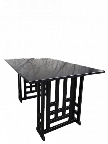 Table in black ash wood in the style of Cassina, 80s | intOndo