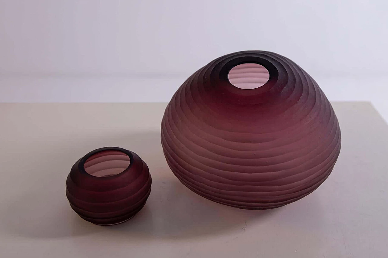 Pair of burgundy satin Murano glass vases, 1980s 1383426