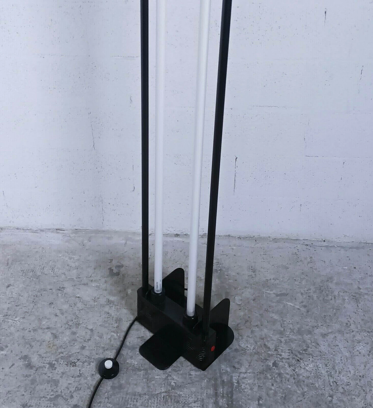 Lampada da terra Zerbetto in metallo di Gigante, Zambusi e Boccato, anni '80 1383505