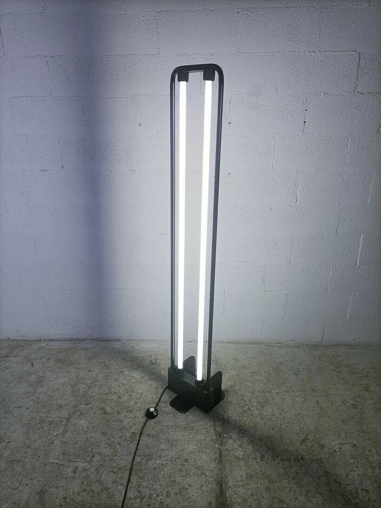 Lampada da terra Zerbetto in metallo di Gigante, Zambusi e Boccato, anni '80 1383509