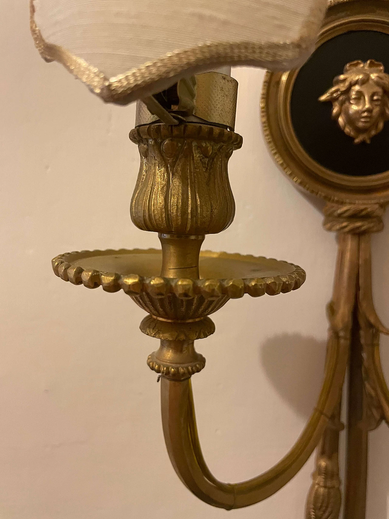 Coppia di applique in bronzo, anni '40 1383587