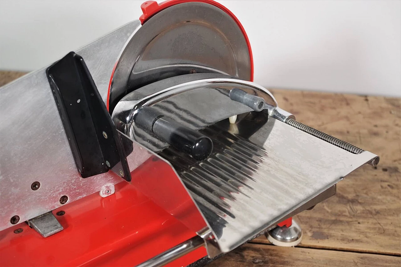 6 Iron, aluminium and plastic kitchen slicers by Quick Mill, 1970s 1383612