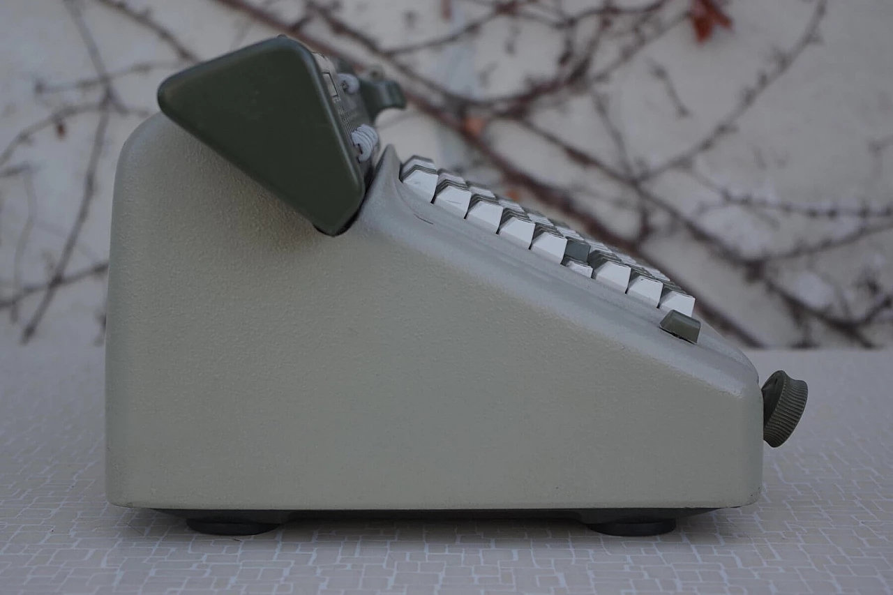 Calcolatrice Numeria in plastica e metallo di Lagomarsino, anni '40 1383661