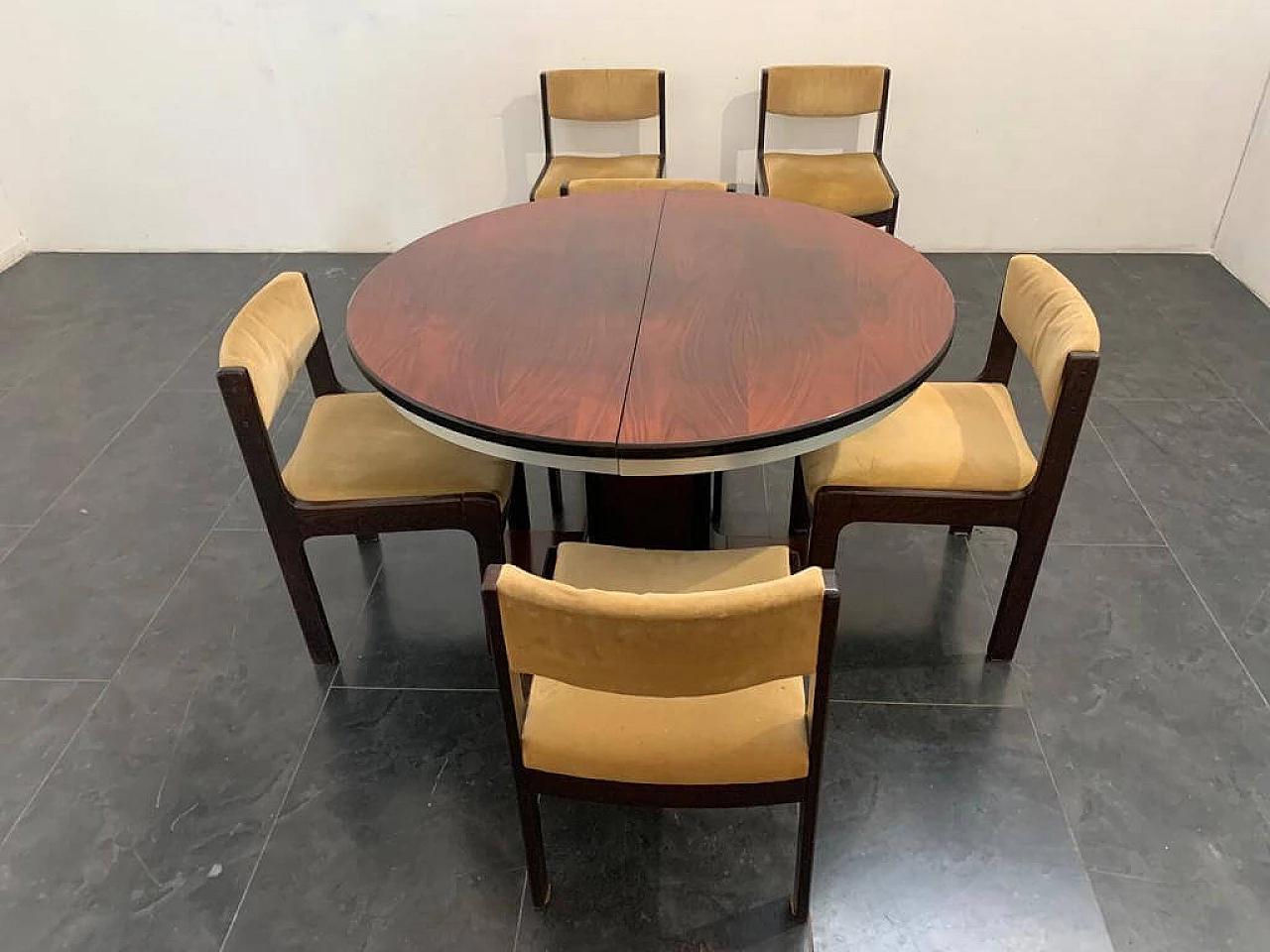 Extendable chromed metal table, 1970s 1386296