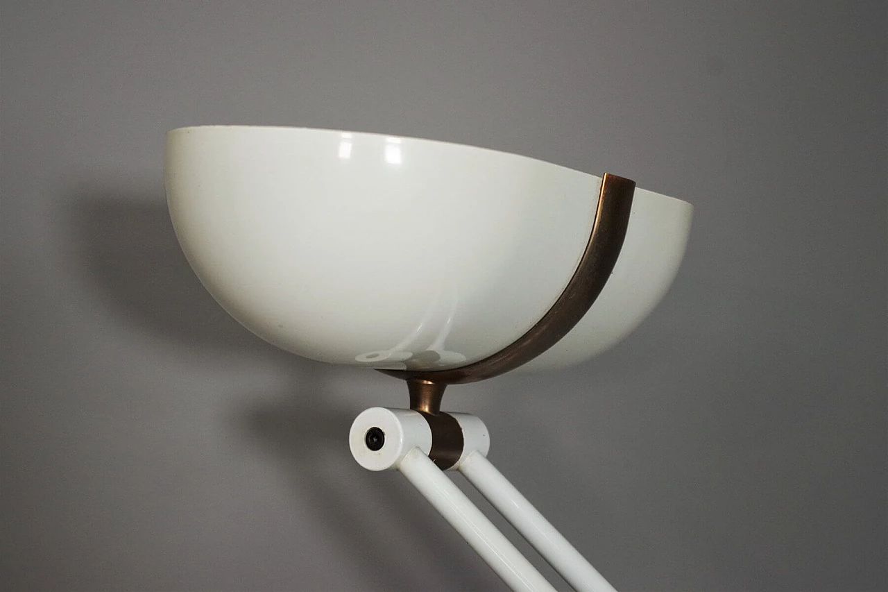 Adjustable floor lamp in lacquered iron and brass, 60s 1386576