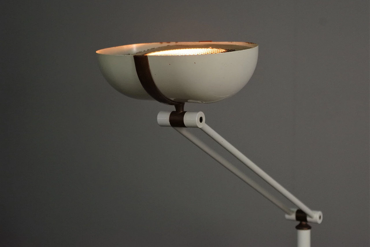 Adjustable floor lamp in lacquered iron and brass, 60s 1386578