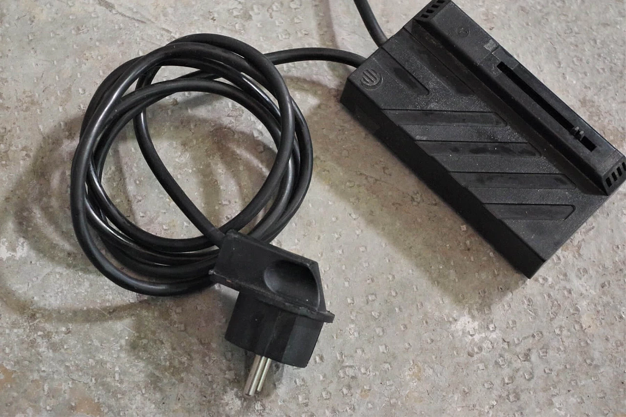 Adjustable floor lamp in lacquered iron and brass, 60s 1386581