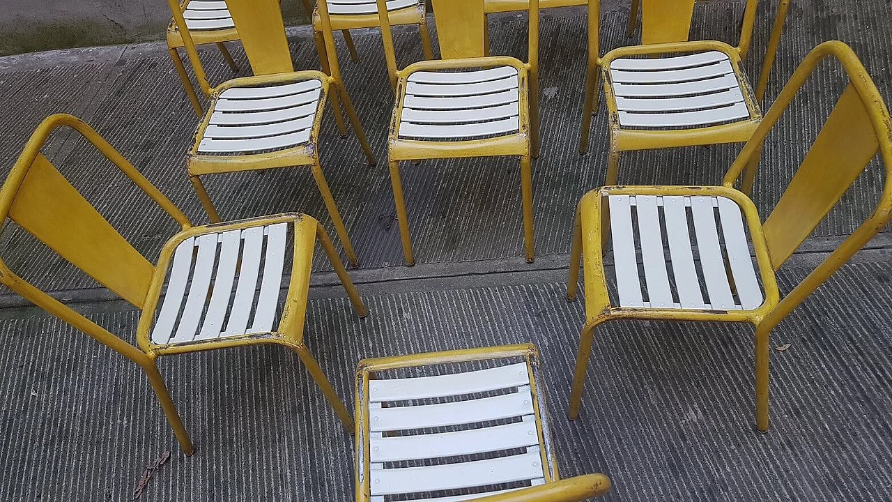 6 T4 iron chairs by Tolix, 1940s 1387022