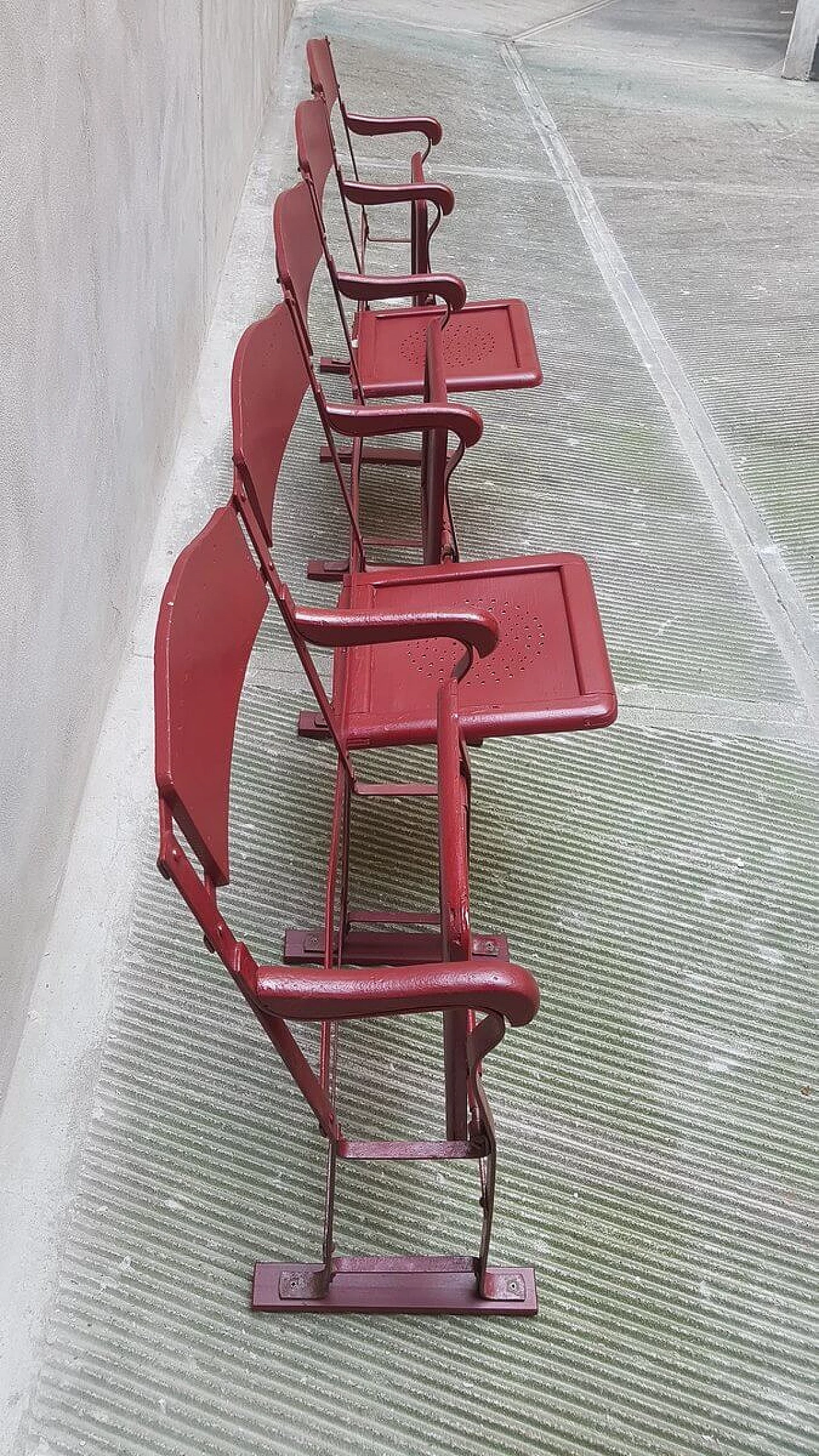 Cinema bench in painted wood, 30s 1387284