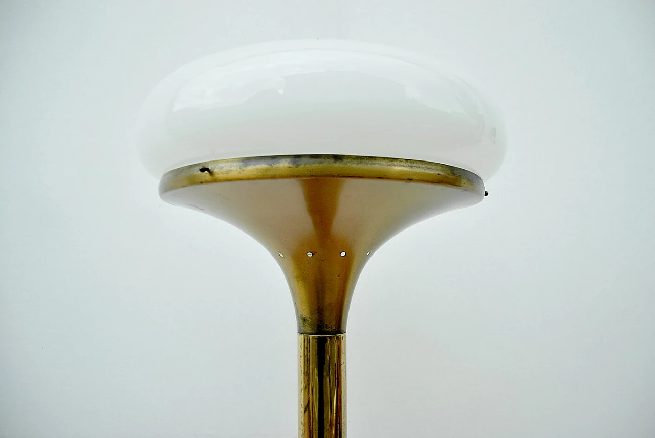 Lampada da terra in ottone e vetro di Gaetano Sciolari, anni '70 1387352