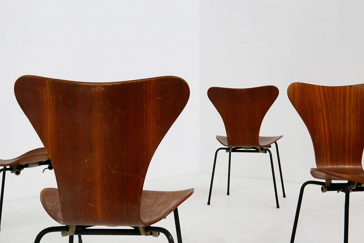 6 Sedie di Arne Jacobsen modello Butterfly per la compagnia aerea brasiliana Varig, anni '50 1387800