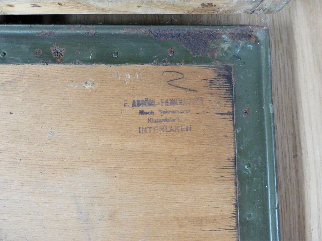 Metal military first aid case, 1940s 1394623