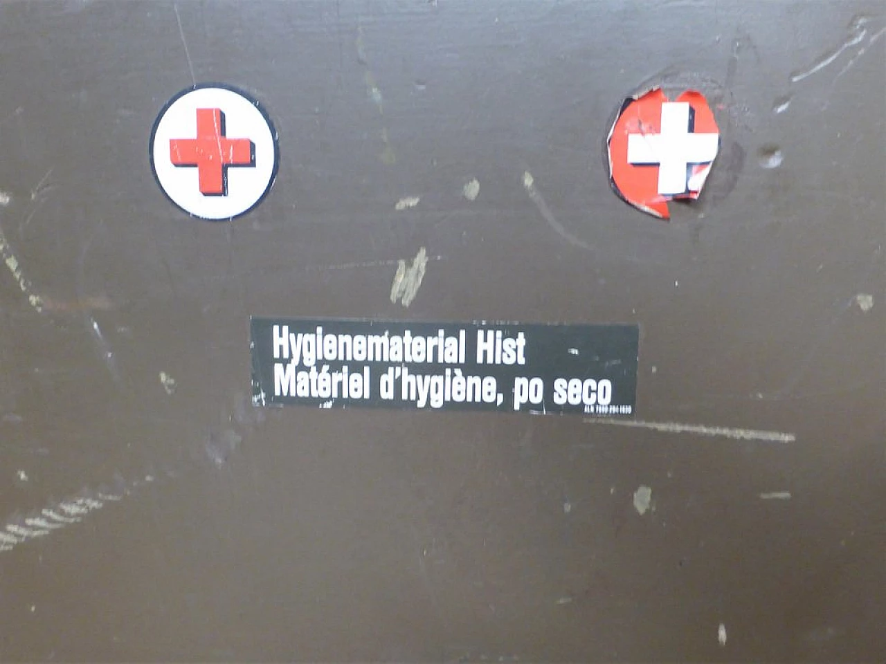 Metal military first aid case, 1940s 1394626