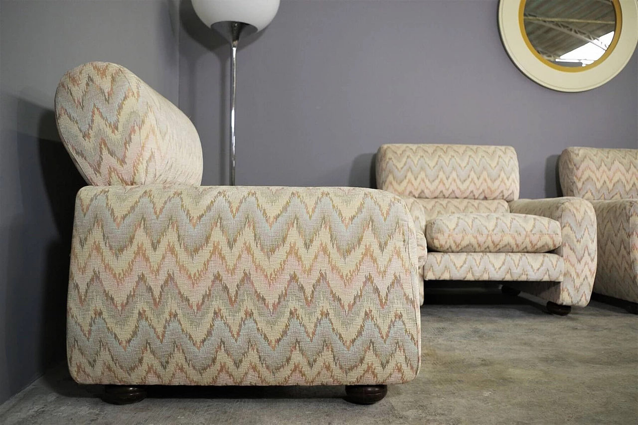 3 Armchairs with Missoni-style fabric and wooden feet, 70s 1394803