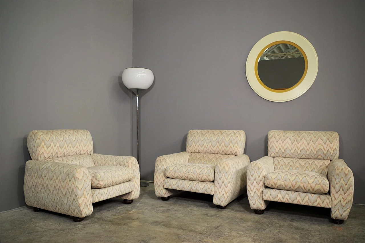 3 Armchairs with Missoni-style fabric and wooden feet, 70s 1394805
