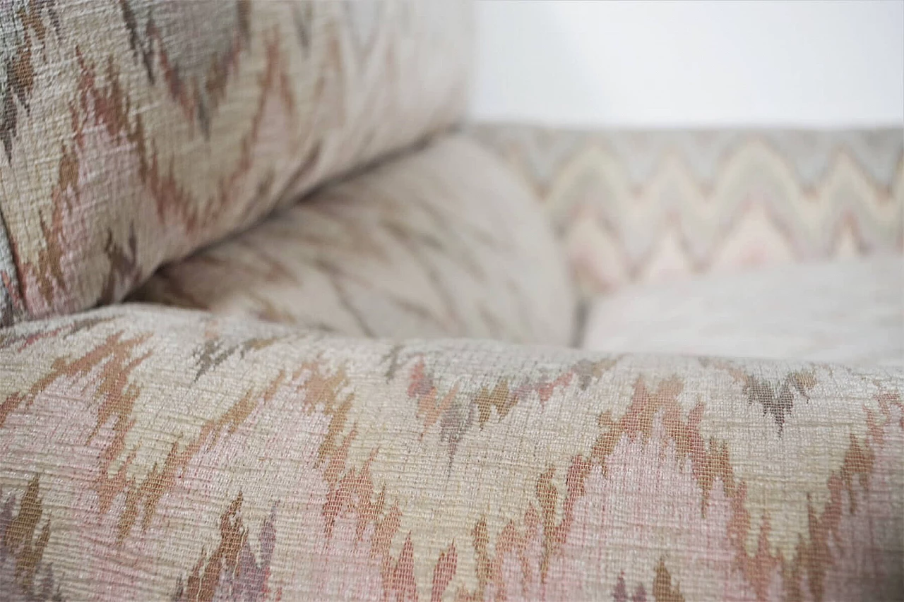 3 Armchairs with Missoni-style fabric and wooden feet, 70s 1394813