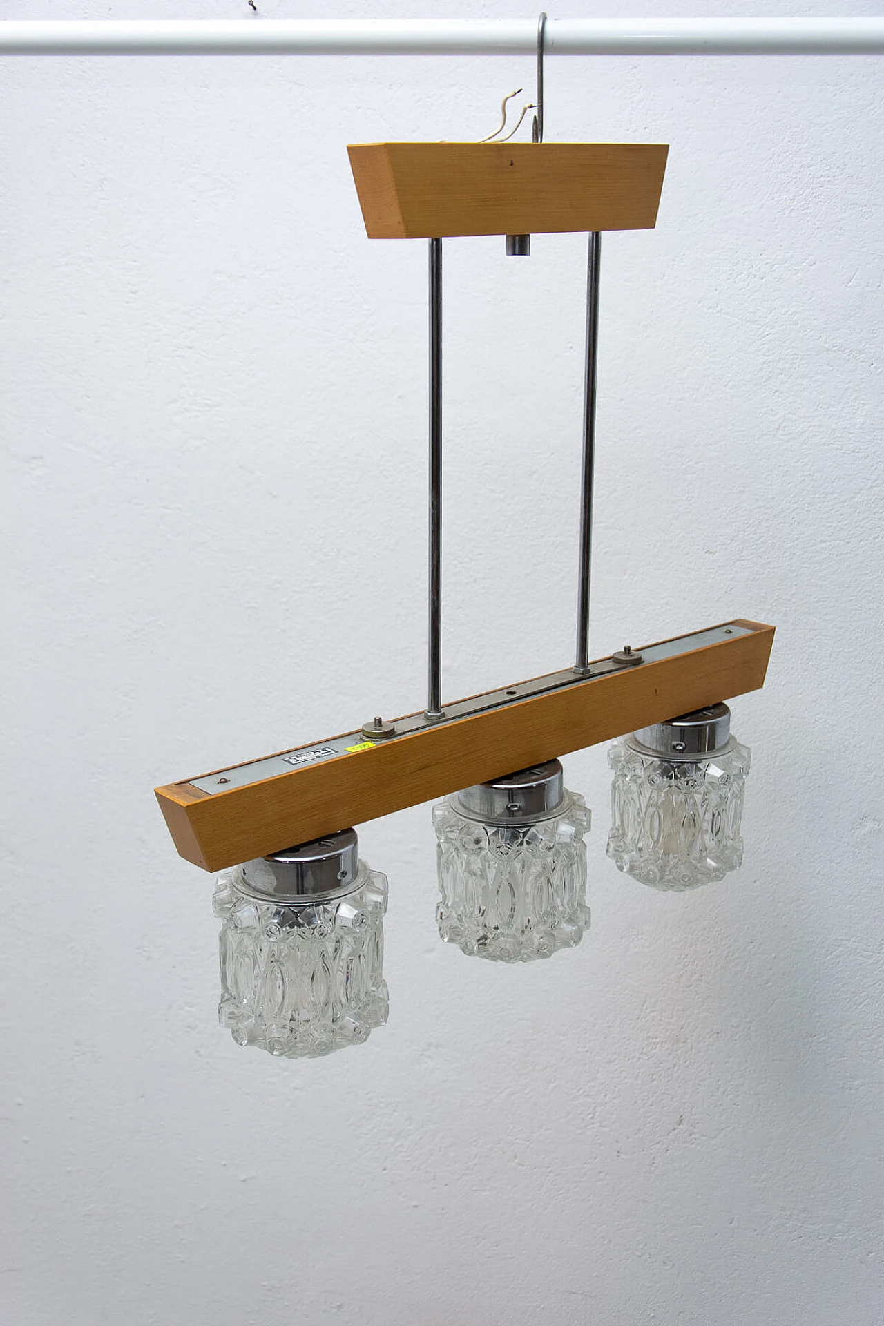 Brutalist style chandelier in wood and glass, 1970s 1394822