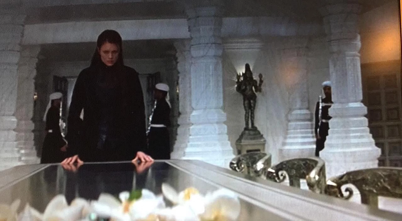 Sedia in lamina d'argento e tessuto, anni '80 1395099