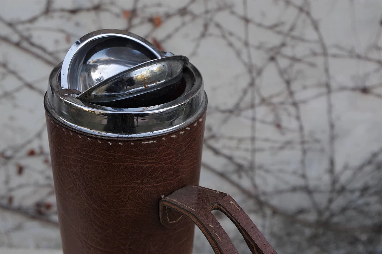 Pair of pipe-shaped ashtrays in metal, leather, marble and wood, 60s 1395106