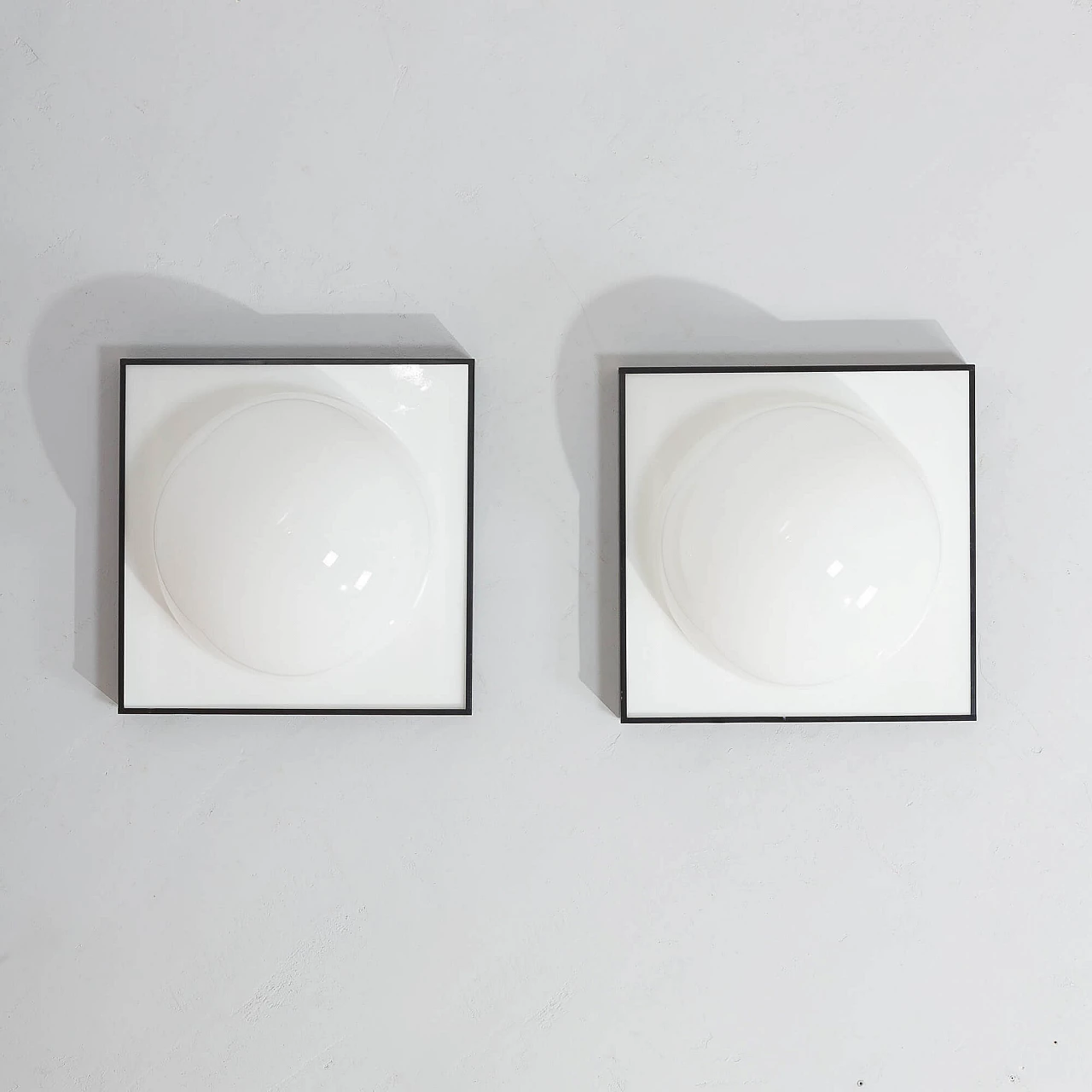 Pair of acrylic wall lamps, 1960s 1395519