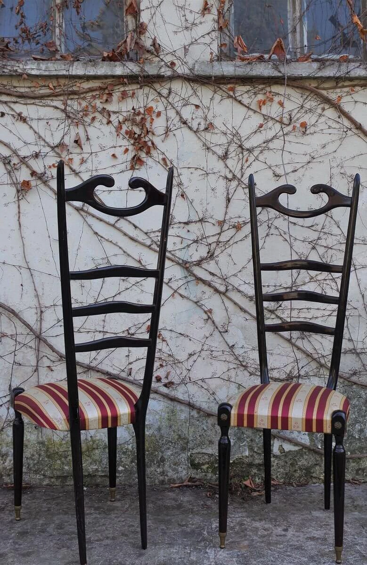 Pair of Chiavarine chairs in mahogany with fabric seat by Paolo Buffa, 50s 1396048