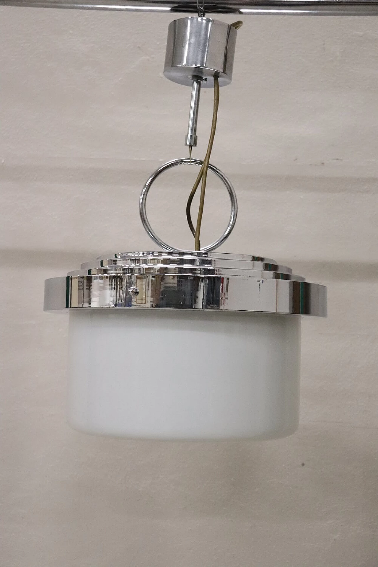 Lampadario in vetro opalino, anni '70 1396639