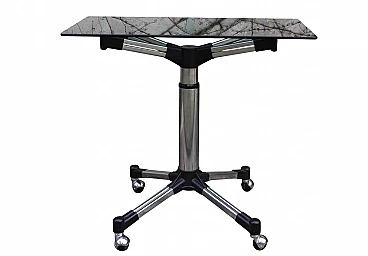 Tavolino girevole in acciaio, vetro e plastica, anni '70